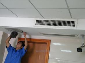大金中央空调清洗视频教程，大金空调清洗收费标准